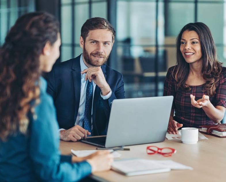 Business leaders meet to discuss their translation needs.